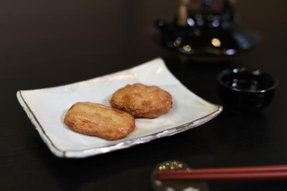 Satsuma-age (deep-fried fish cakes) 