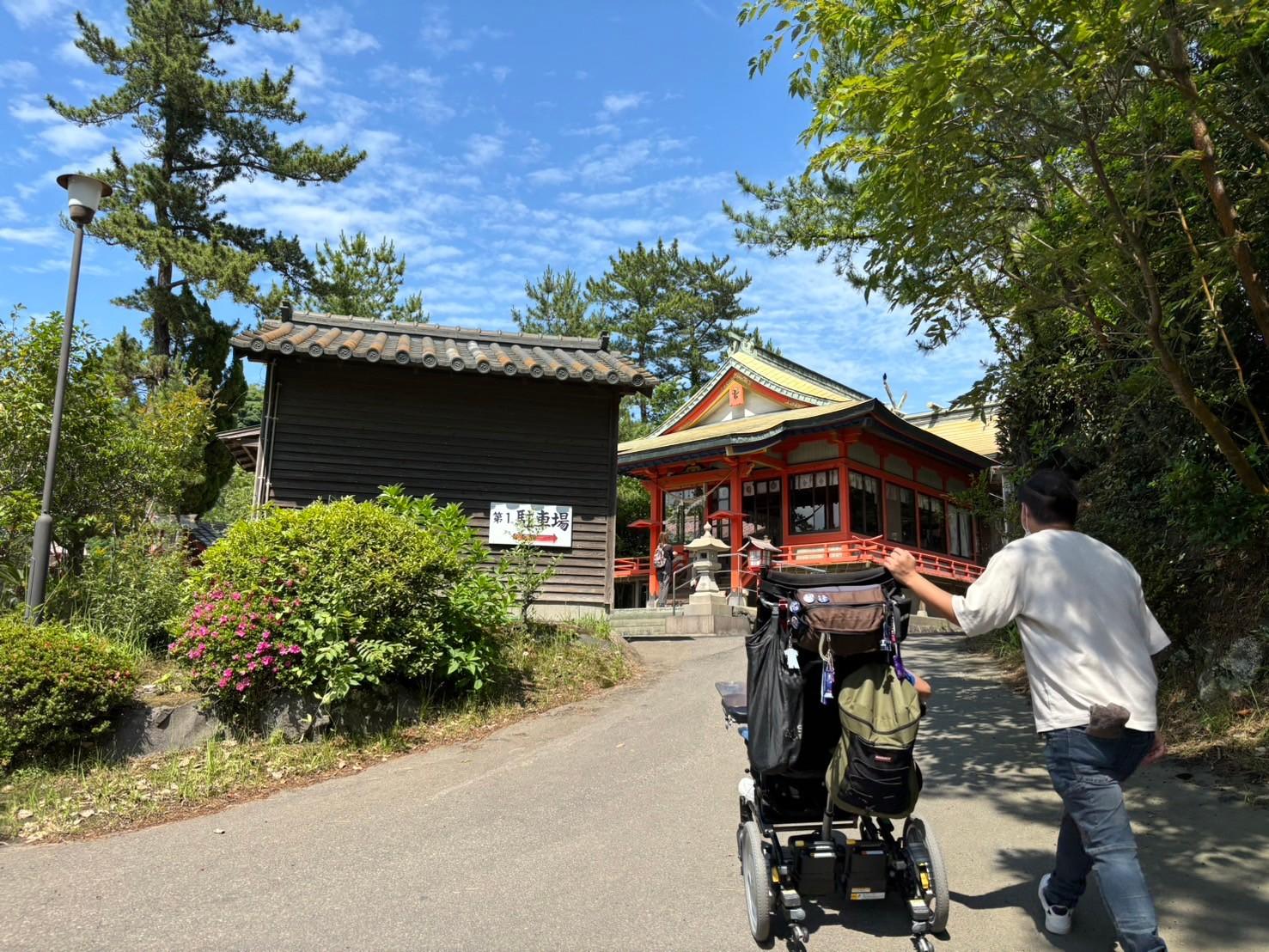 御朱印を頂きに月読神社へ-1